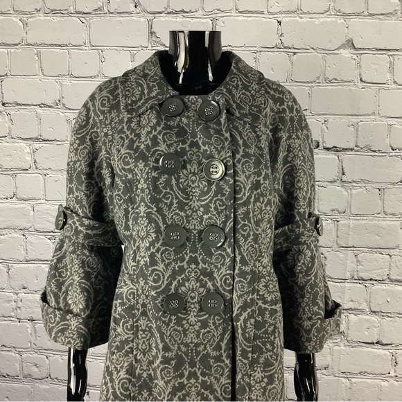 1950’s Style Vintage Grey Floral Embroidered Coat - Picture 2 of 8